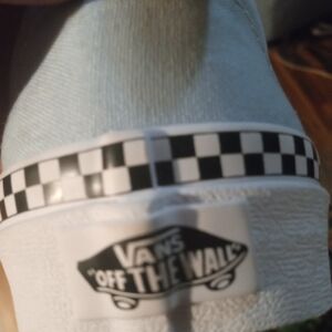Classic slip on OFF THE WALL Vans